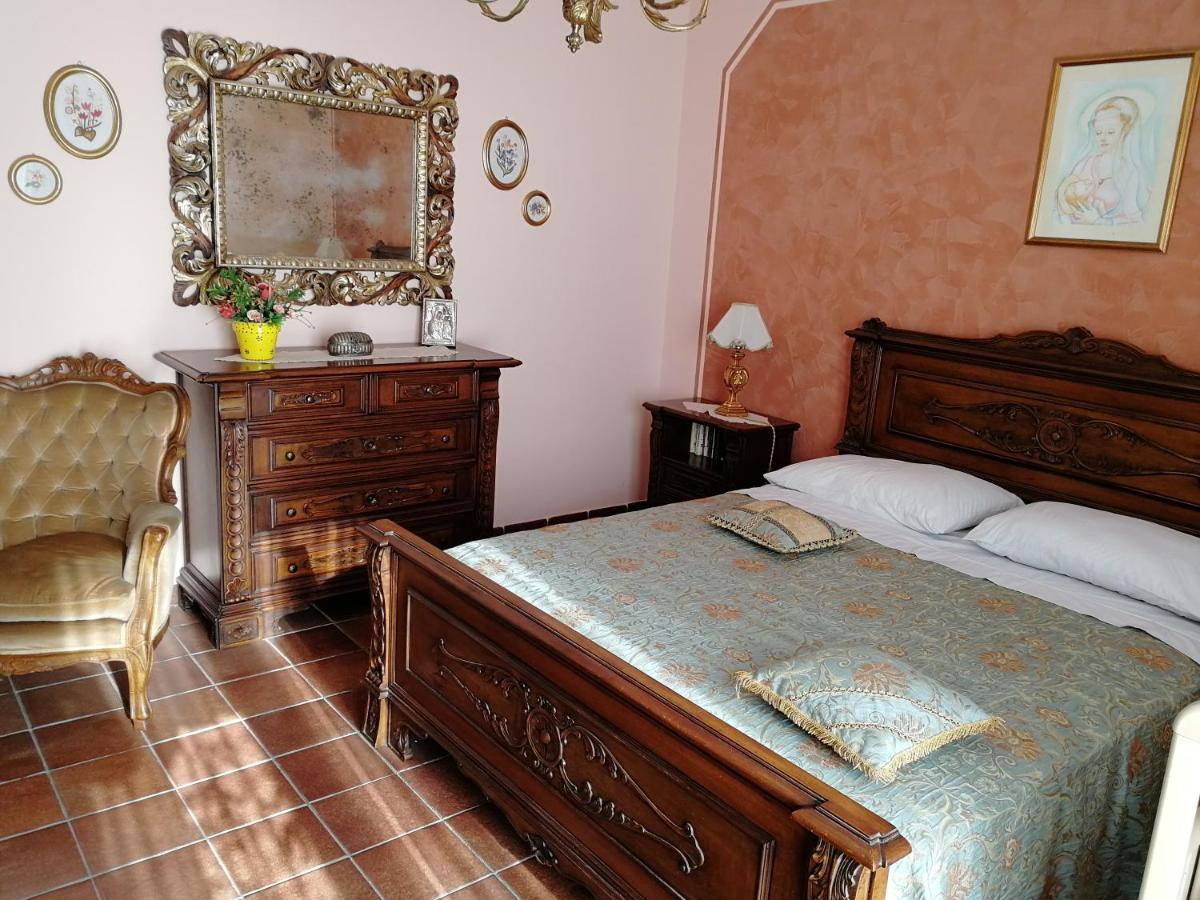 B&B Villa Carmen SantʼAlessio Siculo Exterior foto